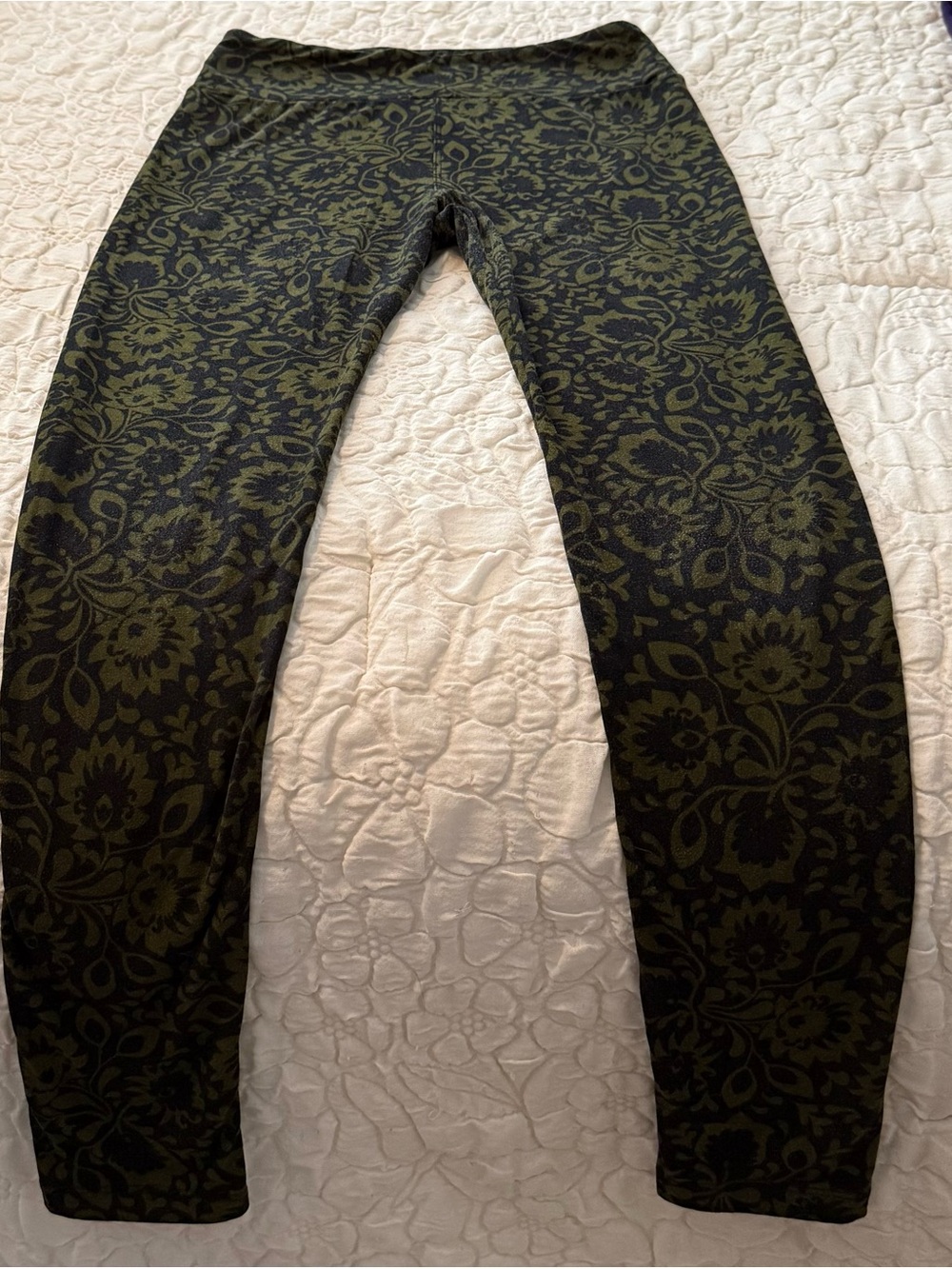 Green/Navy Floral-Print LuLaRoe Leggings